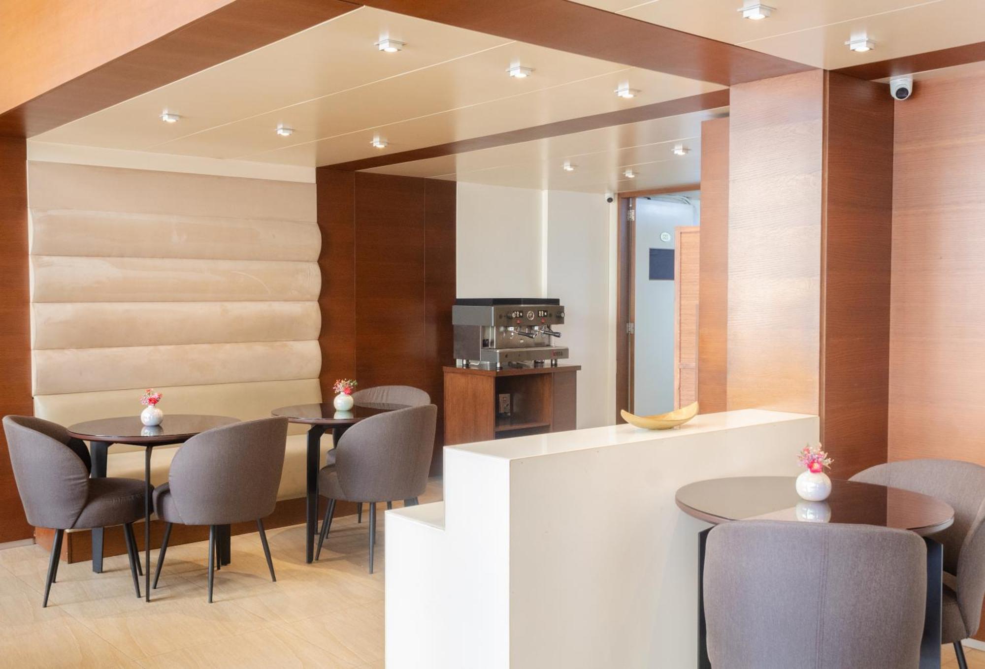 Britannia Suites Бейрут Экстерьер фото