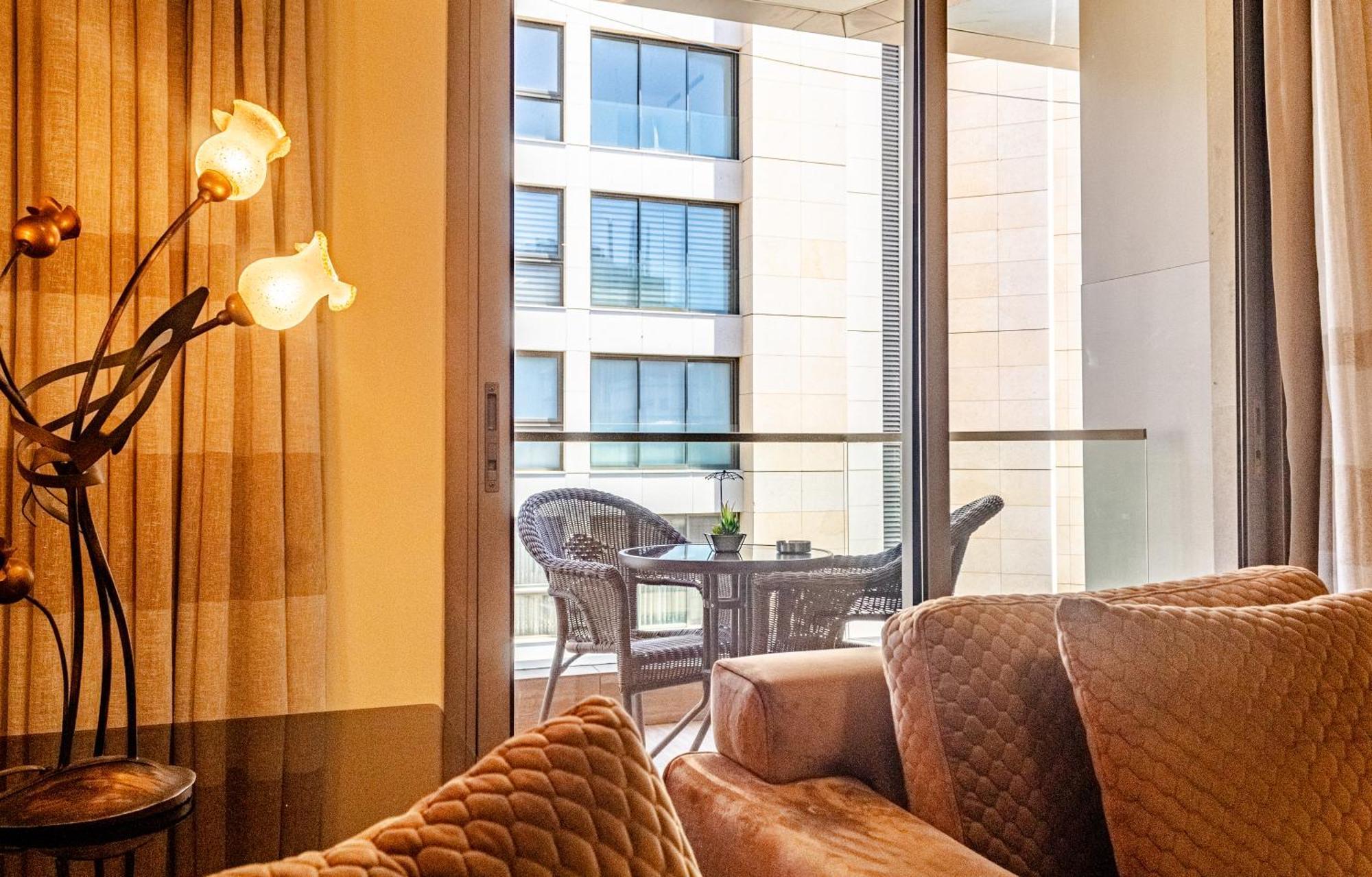 Britannia Suites Бейрут Экстерьер фото