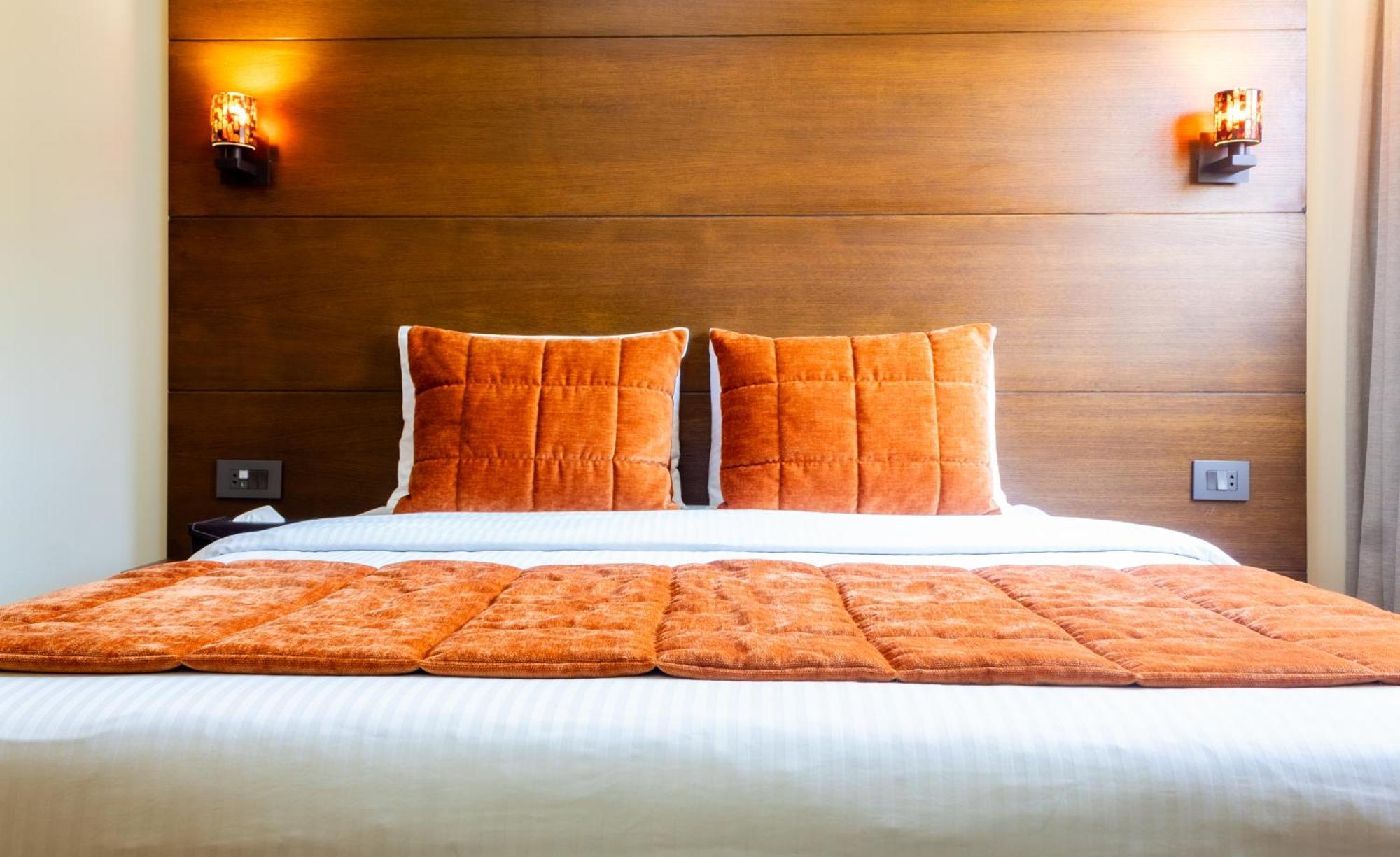 Britannia Suites Бейрут Экстерьер фото
